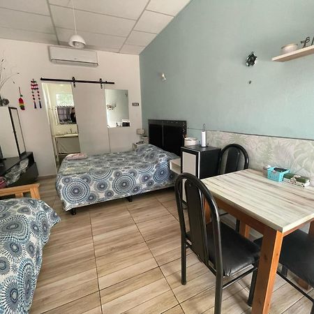 Ezeiza 2 Monoambiente Privado A 15 Minutos Del Aeropuerto Opcional Tranfer Desde Y Hacia El Aeropuerto De Ezeiza Las 24 Horas Pet Friendly Eksteriør billede