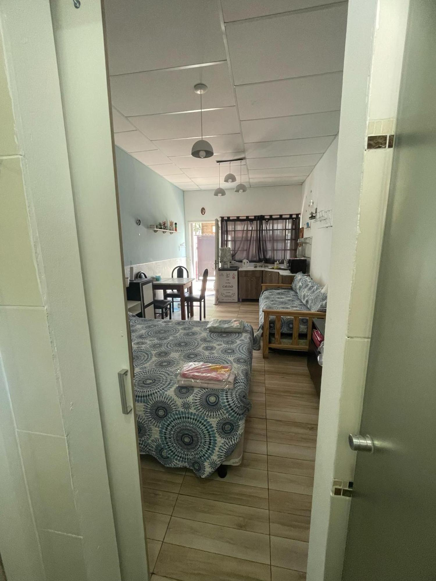 Ezeiza 2 Monoambiente Privado A 15 Minutos Del Aeropuerto Opcional Tranfer Desde Y Hacia El Aeropuerto De Ezeiza Las 24 Horas Pet Friendly Eksteriør billede